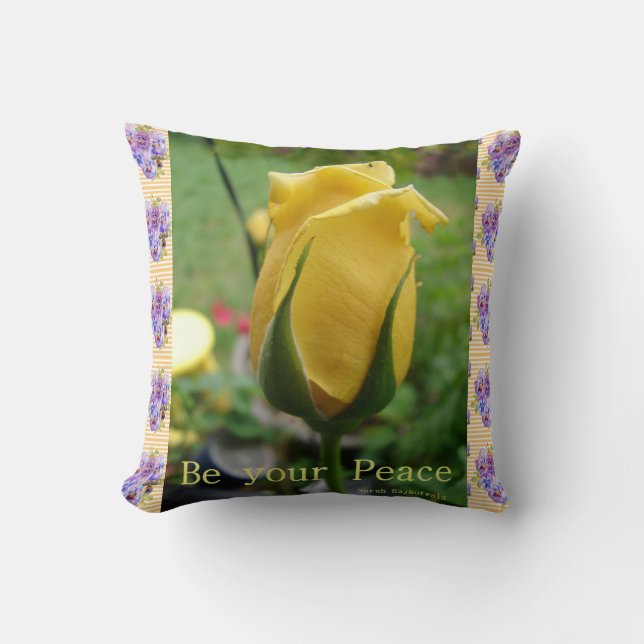 Yellow Rose Bud Peace Inspiration Cushi Kissen (Vorderseite)