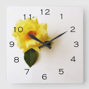 Yellow Rose On White Black Numbers wc Quadratische Wanduhr