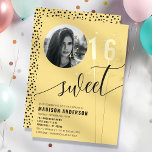Yellow Sparkler Sweet 16 Birthday Foto Folieneinladung<br><div class="desc">Erleben Sie eine süße 16-Jubiläumsfeier mit dieser fröhlichen gelben Einladung. Freuen Sie sich auf glitzernde Akzente und ein individualisierbares Foto. Diese Einladung ist so konzipiert, dass ein Meilenstein für den Geburtstag noch interessanter wird. Sie enthält Foliendetails, die eine Touch Eleganz hinzufügen. Personalisieren Sie es mit dem Namen des Geburtstagsmädchens, den...</div>