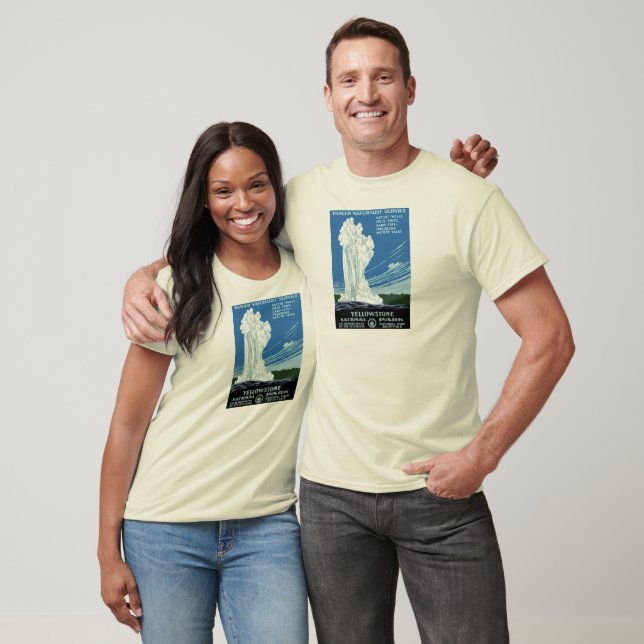 Yellow Stone Park - Old Faithful Geyser T-Shirt (Unisex)