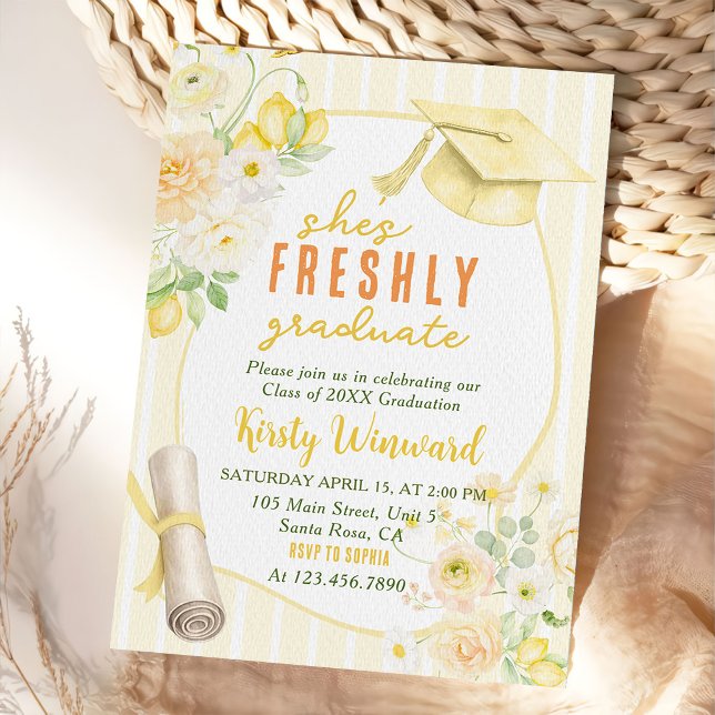 Yellow Stripes Lemons and Flowers Graduation Einladung (Von Creator hochgeladen)