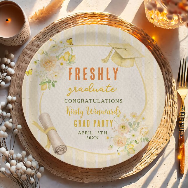 Yellow Stripes Lemons and Flowers Graduation Pappteller (Von Creator hochgeladen)