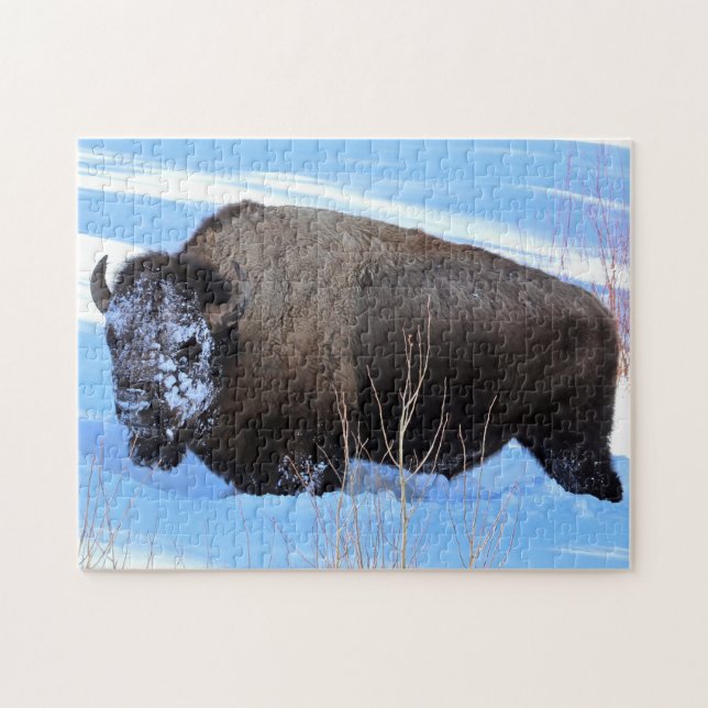 Yellowstone-Bisons stehen im tiefen Schnee Puzzle (Horizontal)