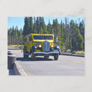 Yellowstone-Bus überquert die Fishing Bridge Postkarte