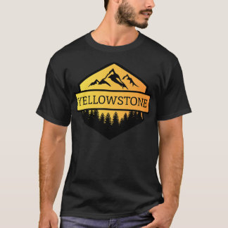 Yellowstone Montana Berge und Bäume T-Shirt