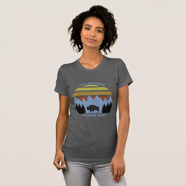 Yellowstone Nationalpark Bergsee-Zauber T-Shirt (Vorne ganz)