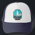 Yellowstone Nationalpark Burg Geyser Vintag Truckerkappe<br><div class="desc">Yellowstone Wald Vektorgrafik Design. Der Park verfügt über dramatische Schluchten,  alpine Flüsse,  üppige Wälder,  heiße Quellen und wilde Geysire,  einschließlich seiner berühmtesten,  Alten Treue.</div>