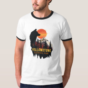 Yellowstone Nationalpark, Wolf Orange Sunset Art T-Shirt