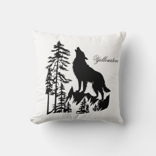 Yellowstone Wolf Pillow Kissen