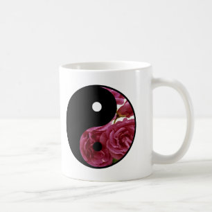 Yin und Yang mit Blumen Kaffeetasse