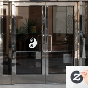 Yin und Yang-Zeichen in Schwarz und Weiß Fensteraufkleber