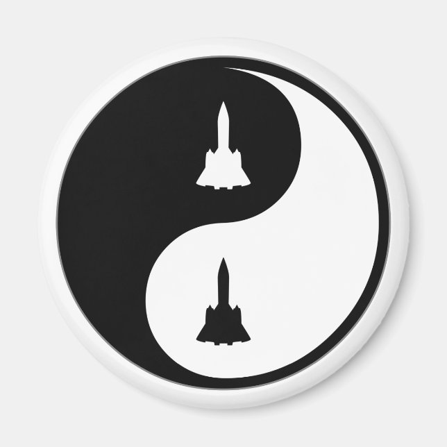 Yin Yang Aerospace Engineering Magnet (Vorne)