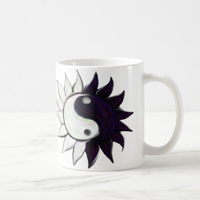 Yin-Yang Blume mit Zitat auf Tasse (Rechts)
