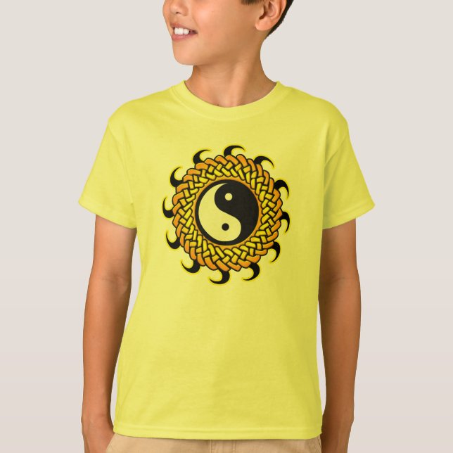 Yin Yang Braided Sun T-Shirt (Vorderseite)