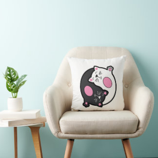 Yin Yang Schlafende Katzen in Schwarz und Weiß  Kissen