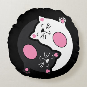 Yin Yang Schlafende Katzen in Schwarz und Weiß Rundes Kissen