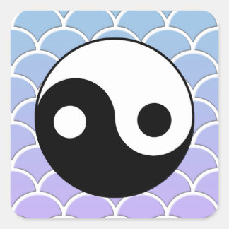 Yin Yang Symbol auf Wave Background Quadratischer Aufkleber