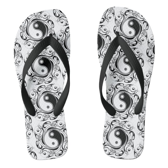 Yin & Yang Symbol Black and White Tattoo Style Flip Flops (Fußbett)