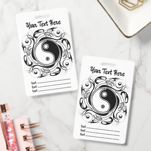 Yin & Yang Symbol Schwarz-Weiß-Tätowierstil Ausweis