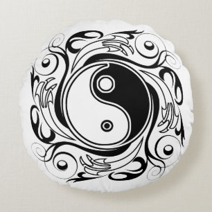 Yin & Yang-Symbol Schwarz-Weiß-Tätowierstil Rundes Kissen