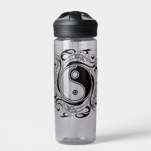 Yin & Yang Symbol Schwarz-Weiß-Tätowierstil Trinkflasche