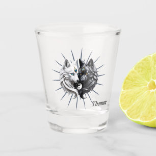 Yin Yang Wolves. Schnapsglas