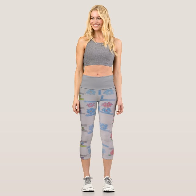 Yoga-Design-Capri-Leggings für bewegliche Blumen-P Capri Leggings (Vorderseite)