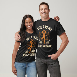 Yoga ist meine Superkraft Yoga-Design T-Shirt