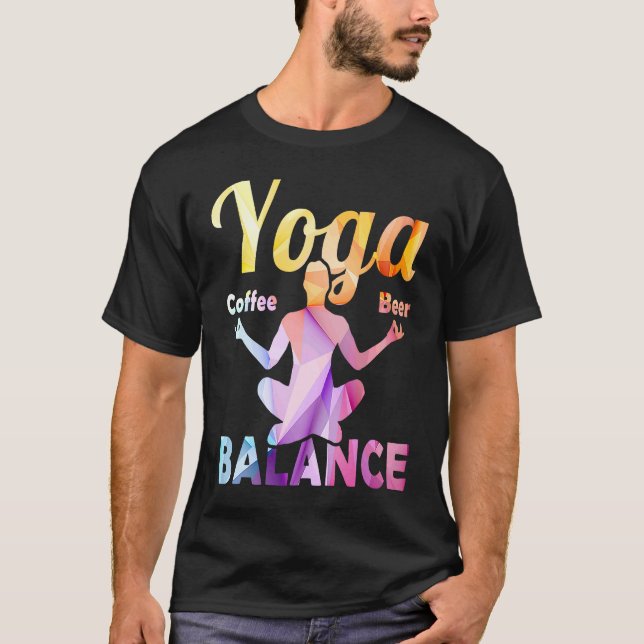 Yoga Kaffee Bier Balance T-Shirt (Vorderseite)