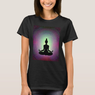 Yoga-Mädchen weibliche Sonnengruß-Meditation Chakr T-Shirt