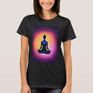 Yoga-Mädchen Weibliche Sonnengruß-Meditation Chakr T-Shirt