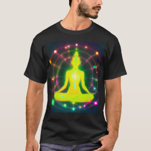Yoga-Mädchen weibliche Sonnengruß-Meditation Chakr T-Shirt
