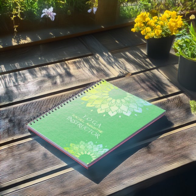 Yoga Meditation Instructor Green Gold Foil Mandala Notizblock (Von Creator hochgeladen)