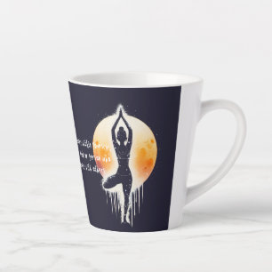 Yoga-Meditationslehrer Baum-Pose Vollmond Milchtasse