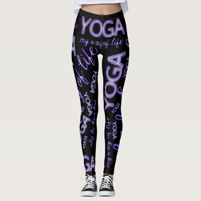 Yoga meine Lebensweise Lila Typografie Lifestyle Leggings (Vorderseite)