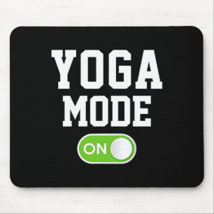 Yoga-Modus Ein Lustige Yogini Yogi Mousepad