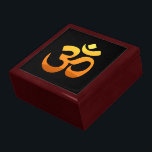 Yoga Om Mantra Symbol Asana Relax Fitness Sonnenau Erinnerungskiste<br><div class="desc">Yoga Om Mantra Symbol Asana Relax Fitness Sonnenaufgang Gold Sonnenmeditation Gelb Orange Inspiration Eleganter Sonnenaufgang Mahagoni Holzschmuck Keepake Box.</div>