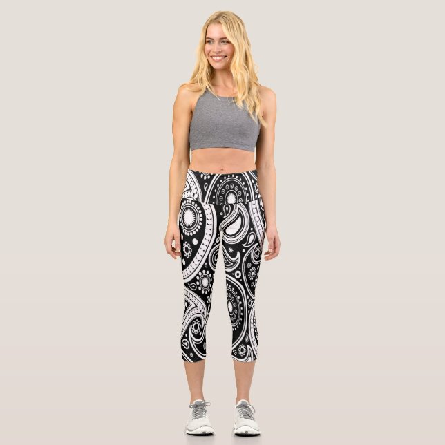 Yoga Pants in Schwarz und Weiß Capri Leggings (Vorderseite)
