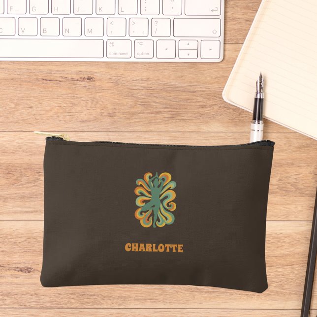 Yoga pose retro swirls name taupe brown zubehörtasche (Von Creator hochgeladen)