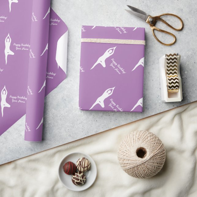 Yoga Pose Silhouette Happy Birthday Packpapier (Kunsthandwerk)