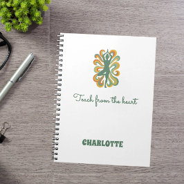 Yoga-Pose wirbelt grün orange Namen Slogan Retro Notizblock