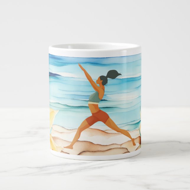 Yoga-Position am Strand  Jumbo-Tasse (Vorderseite)