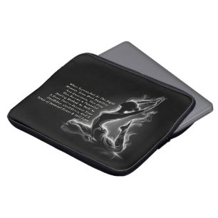 Yoga Reiki Instructor Pose Laptopschutzhülle