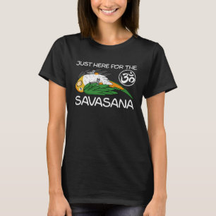 Yoga Savasana Parrot Weißer Bäuche Kaique T-Shirt