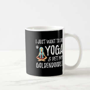 Yoga und Goldendoodle für lustige Hundemutter für  Kaffeetasse