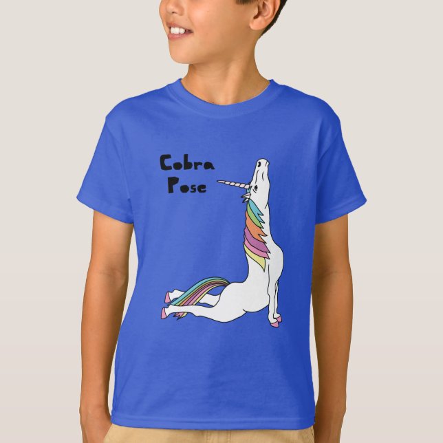 Yogaunicorn-Kobra-Pose T-Shirt (Vorderseite)