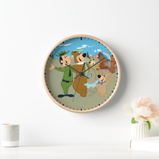 Yogi Bär und Freunde Warm Willkommen Uhr (Zuhause)