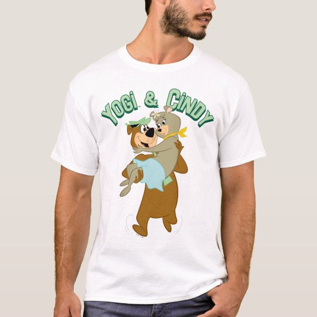 Yogi Bear Carry Cindy Bear T-Shirt (Vorderseite)