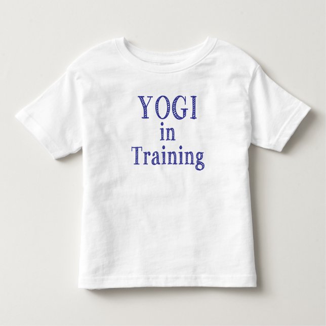 Yogi im Trainings-Kleinkind-T-Shirt Kleinkind T-shirt (Vorderseite)