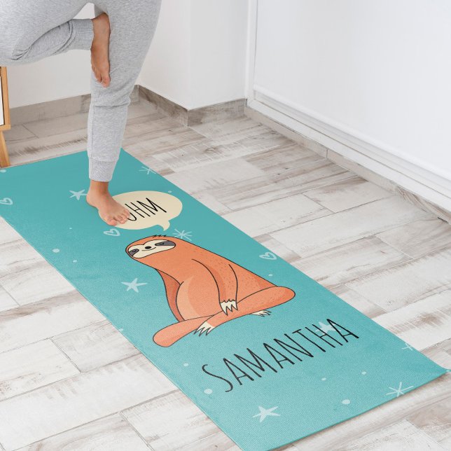 Yogi Sloth Yogamatte (This is the ultimate yoga mat because nothing can be more Zen than a chilled out Yogi Sloth! )